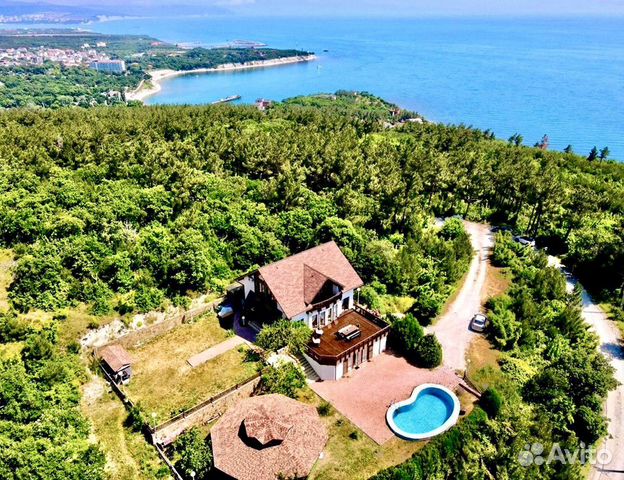 5-к. дом, 242 м²
5-к. дом, 242 м²