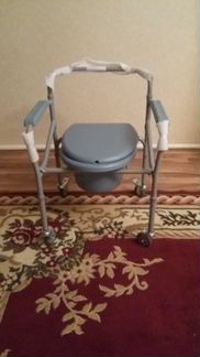 Кресло-стул туалетный