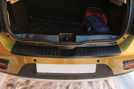 Накладка в проём багажник Renault Sandero 2014