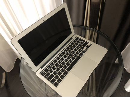 Apple MacBook Air core i5