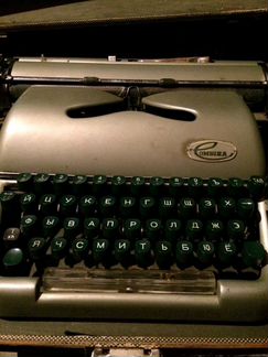 Пишущая машинка Немецкая