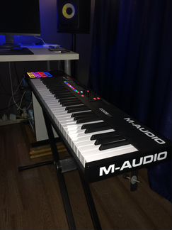 Midi-клавиатура m-audio code 61
