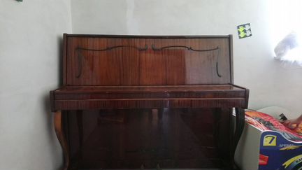 Продаю фортепиано