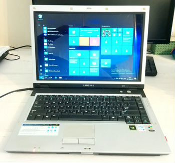 Ноутбук SAMSUNG x11