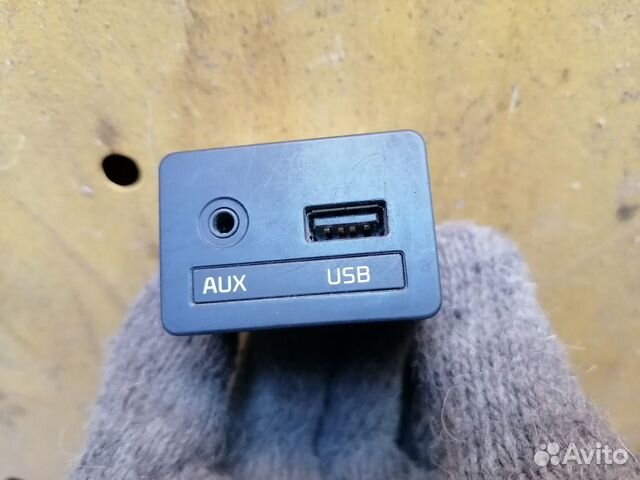 Разъем aux usb для на Kia Sorento (XM) 2009-нв