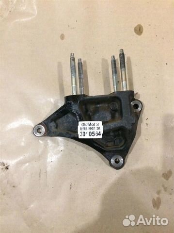 Кронштейн двигателя правый Mazda CX-9 (2006-2012)