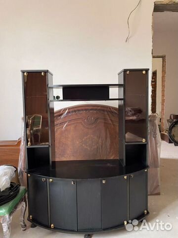 Подставка под телевизор