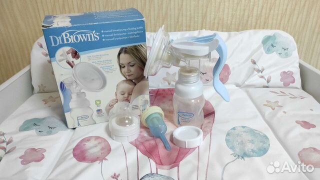 Молокоотсос Dr. Brown's в наборе с бутылочкой