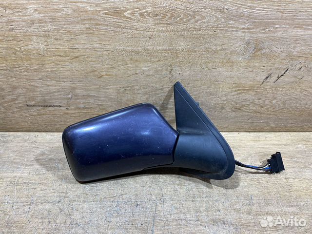 Зеркало правое VW Golf 3 Арт. 7720659