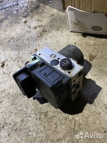 Блок абс abs Audi a8 d3