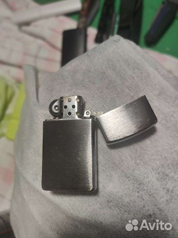 Зажигалка бензиновая Zippo