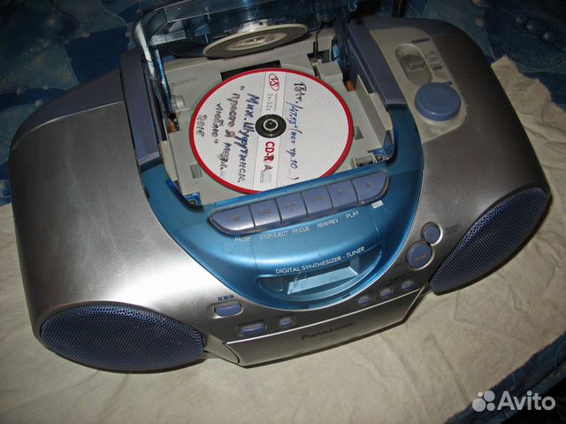 Магнитола с CD Panasonic RX-D12