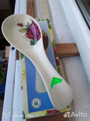 Подставка под ложку