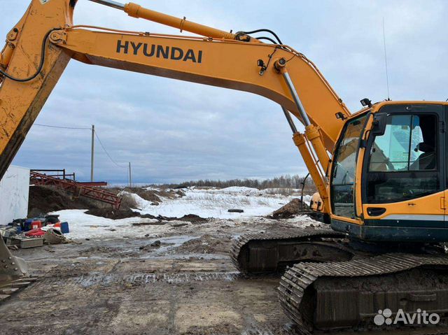 Гусеничный экскаватор Hyundai R 260LC-9S, 2012