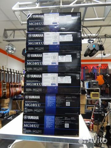 Yamaha MG10XU микшер с туровым кейсом, 2 комплекта