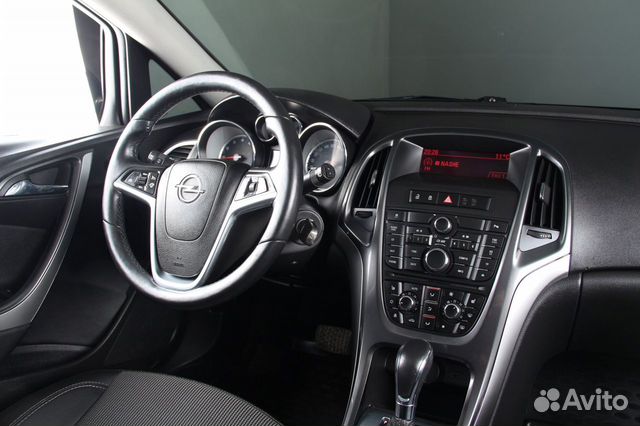 Opel Astra `2012