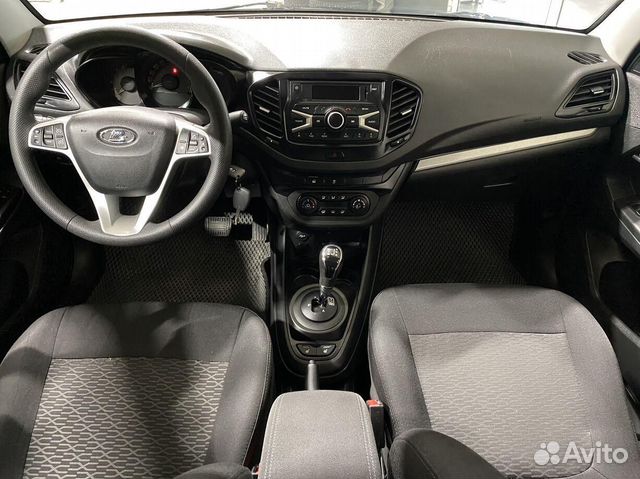 LADA Vesta 1.6 AMT, 2019, 197 000 км