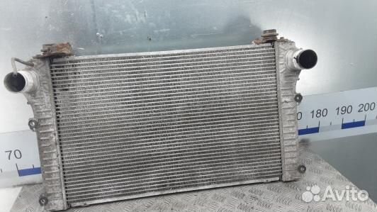 Радиатор интеркуллера toyota RAV 4 ZSA3 (BML24KC01