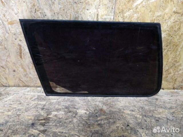 Стекло кузовное заднее левое Mitsubishi Pajero 2