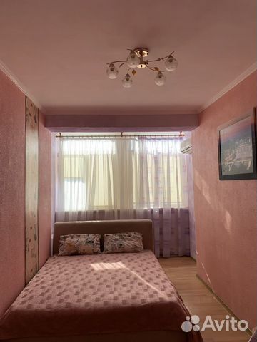 

1-к. квартира, 32 м², 3/5 эт.