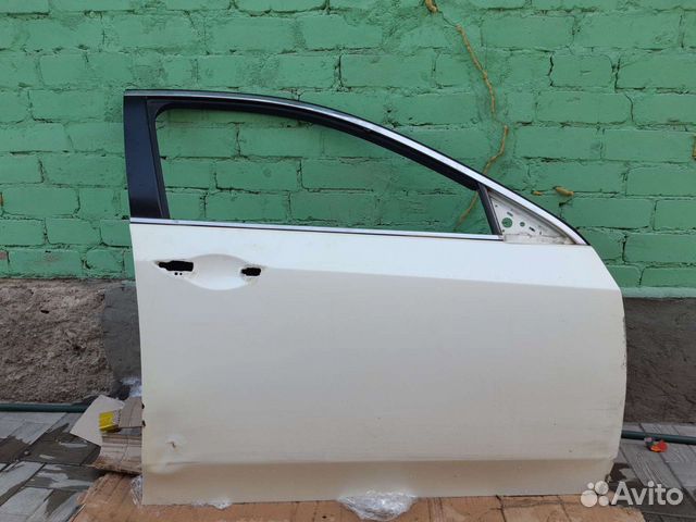 Дверь передняя правая Honda Accord 8