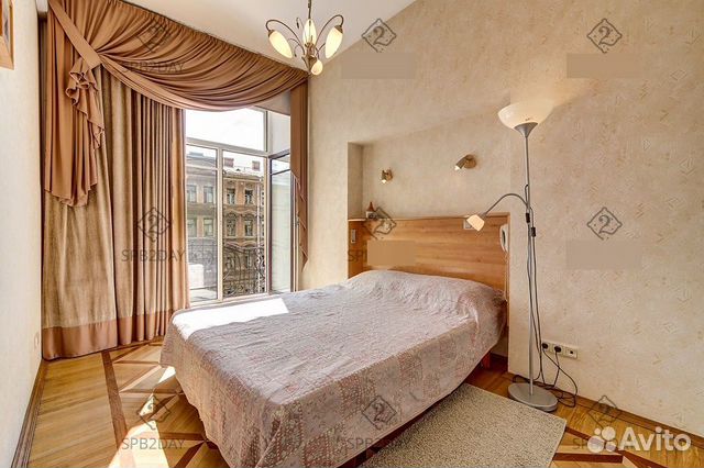 

3-к. квартира, 130 м², 4/5 эт.