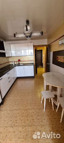

2-к. квартира, 78 м², 4 кровати