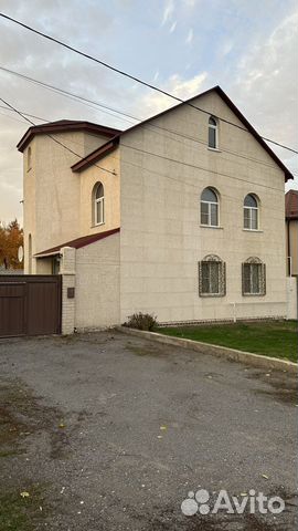 

4-к. коттедж, 250 м²