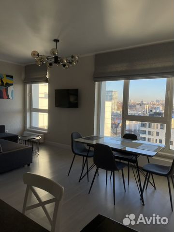 

1-к. квартира, 52 м², 10/18 эт.