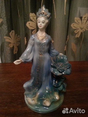 Фарфор СССР статуэтка хозяйка медной горы