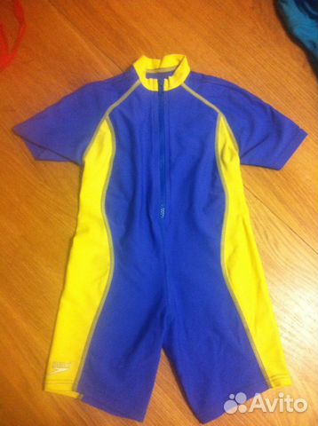 Плавательный костюм на 4 года speedo Плавательный костюм на 4 года speedo