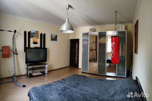 

1-к. квартира, 50 м², 2/4 эт.