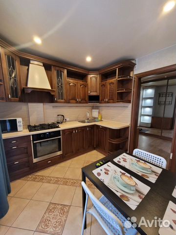

2-к. квартира, 54 м², 3/5 эт.