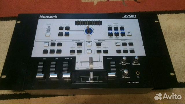 Numark AVM01 DJ аудио-видео микшер