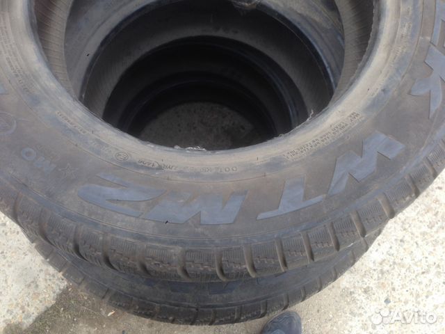Комплект всесезонных шин 235/65/17 Dunlop Grandtre