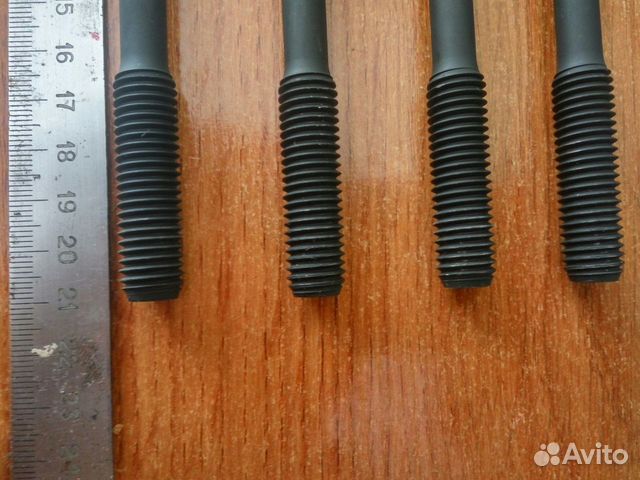 Deutz 912 и 913 болты головки двигателя L-210mm