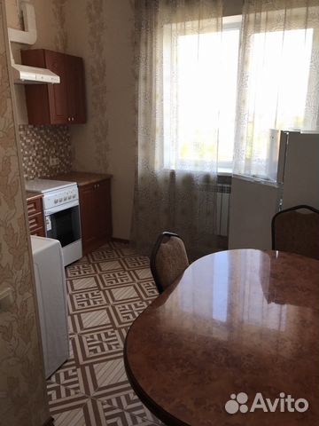 1-к квартира, 40 м², 4/4 эт.