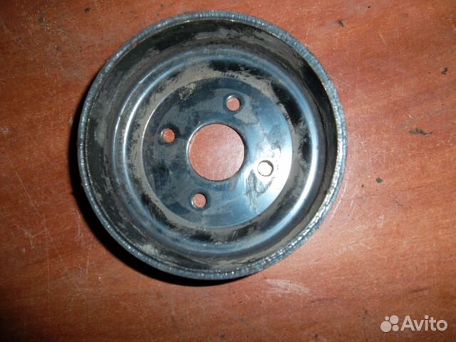 Шкив на помпу Митсубиси Лансер 10 1,5л Шкив на помпу Митсубиси Лансер 10 1,5л