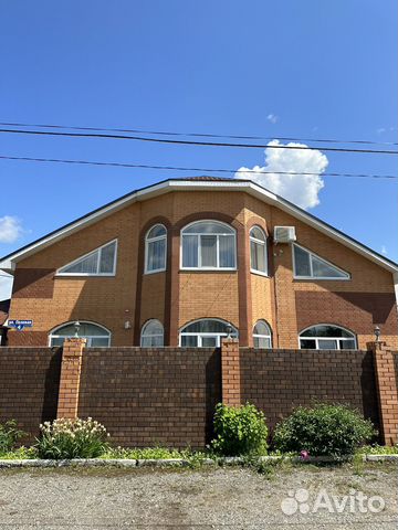 

6-к. коттедж, 250 м²