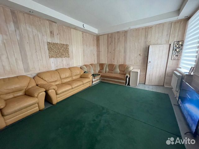 

Дом 300 м² на участке 8 сот.