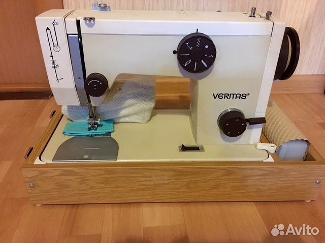 Швейная машина veritas hobby 15. Машинка швейная veritas 1970. Швейная машина pfaff performance 2056. Швейная машина veritas 8018/2. Швейная машинка веритас старая.