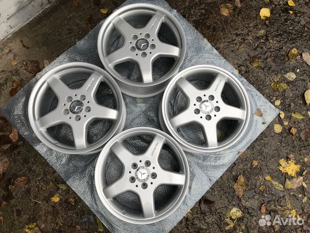 R17 разноширокие диски AMG III R170