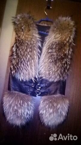 Жилетка кожаная с мехом Жилетка кожаная с мехом