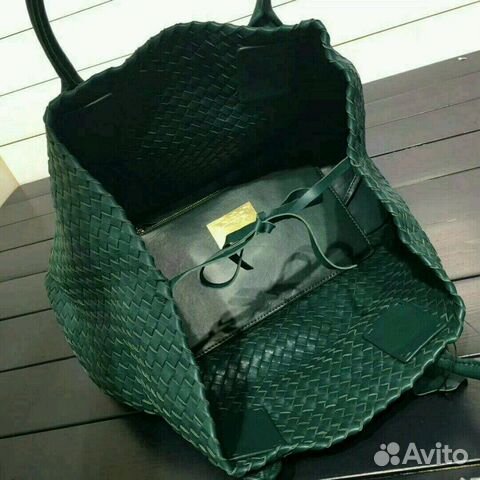 Сумка Bottega Veneta из натуральной кожи. Качество