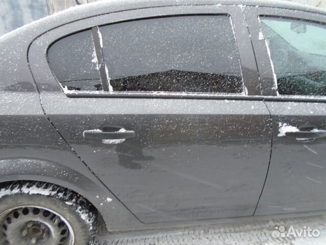 Дверь задняя правая Opel Astra H Опель Астра Ш