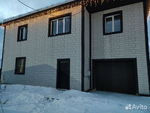 

3-к. дом, 200 м²