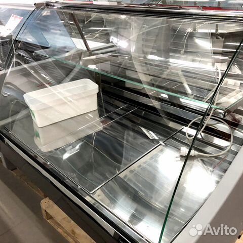 Универсальная витрина Универсальная витрина