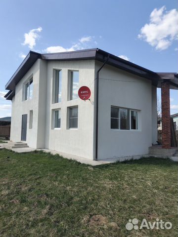 

4-к. дом, 240 м²