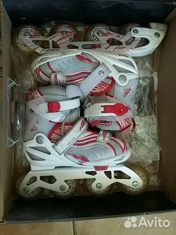 Ролики раздвижные от 31-36 размер, покупали в Спор