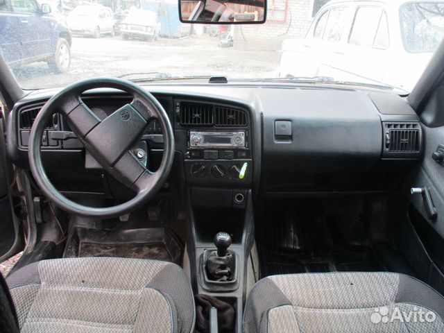 Запчасти Volkswagen Passat B3 1988-1993 Запчасти Volkswagen Passat B3 1988-1993